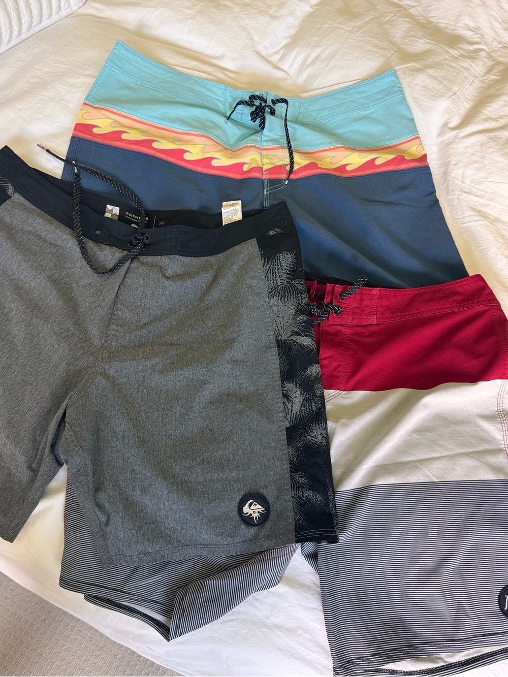 Men’s Board Shorts Lot Billabong Quiksilver Size 38 Surf Swim 3 Pair